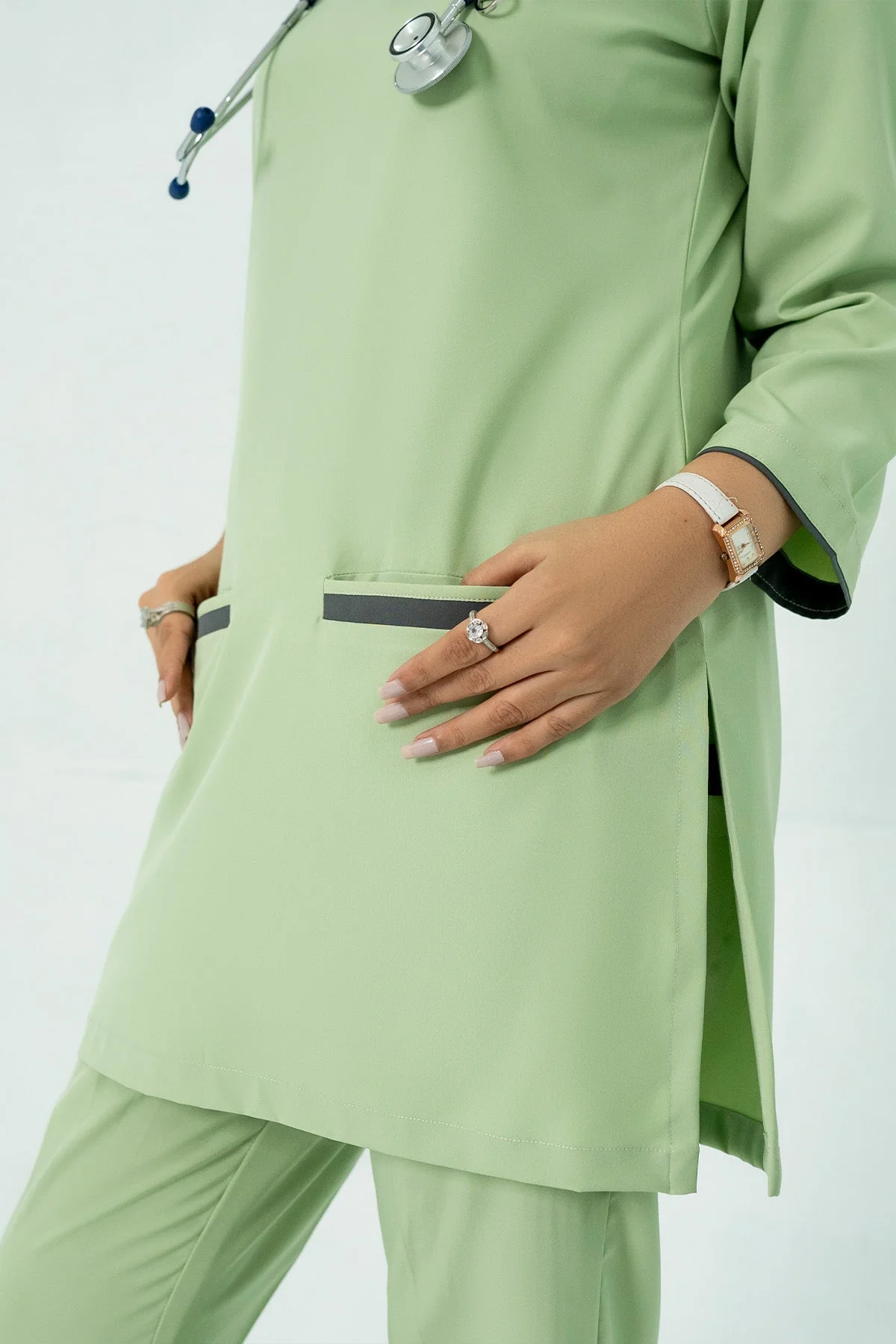 Sprinter Sage Green - Women - Image 3