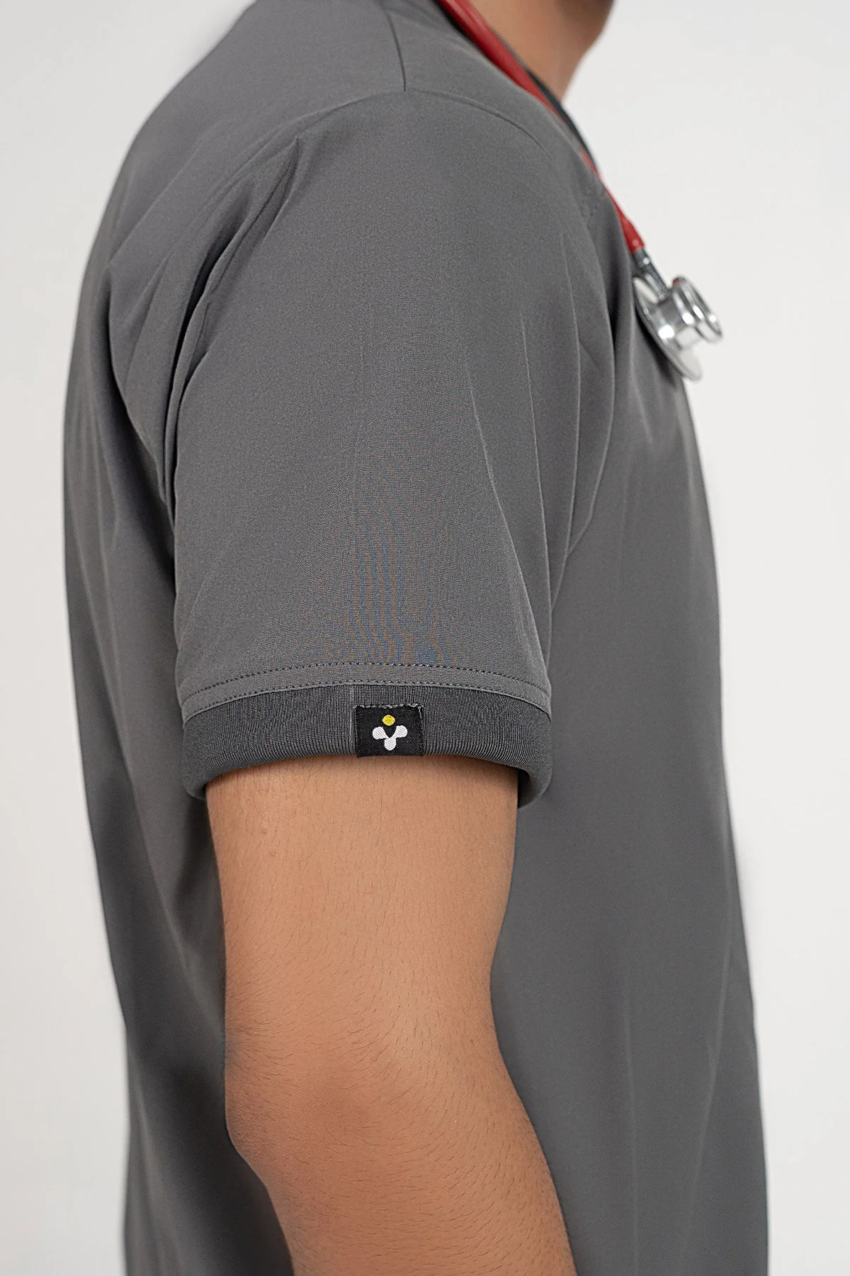 Velora Grey - Men - Image 4