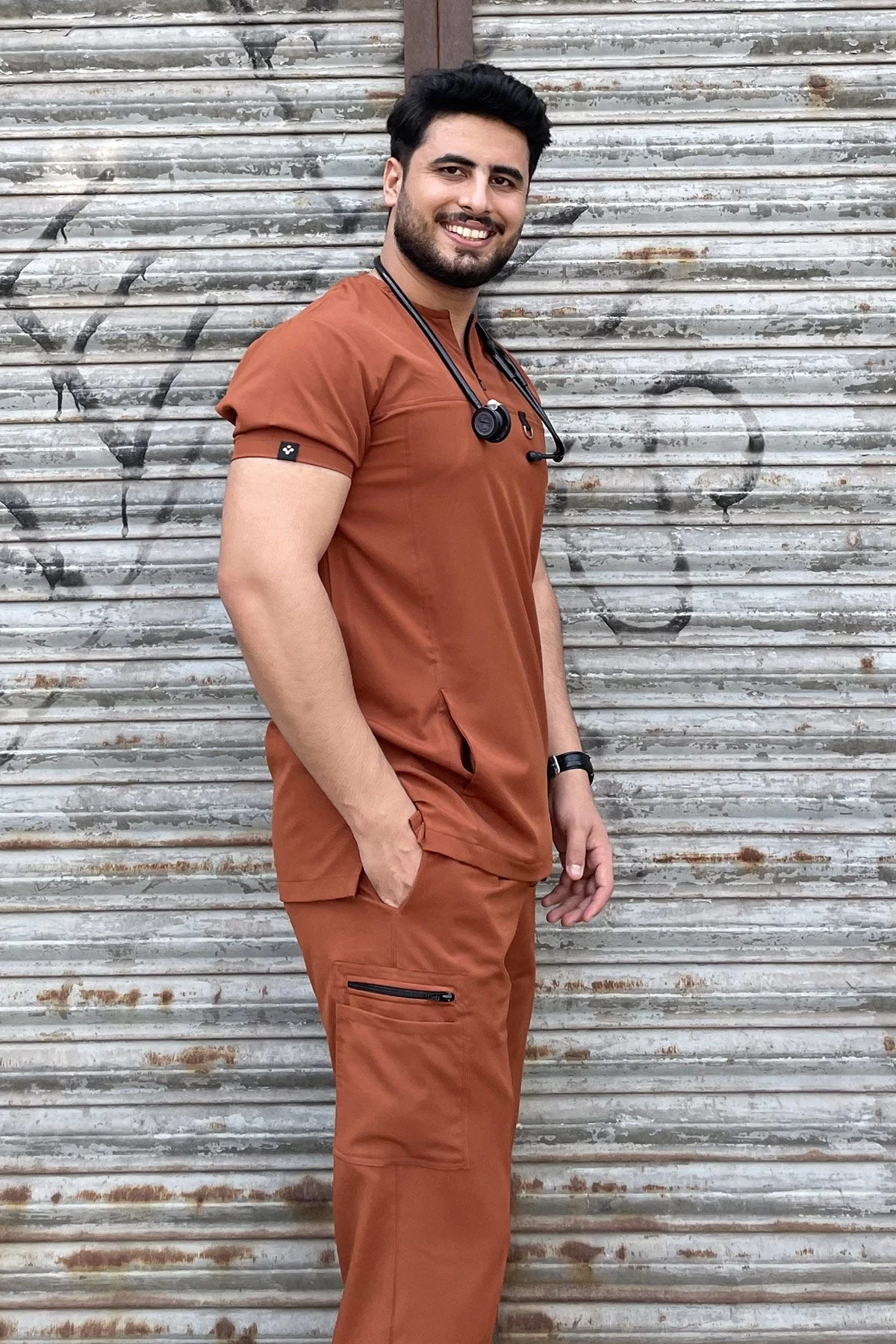 Velora Rust - Men - Image 3